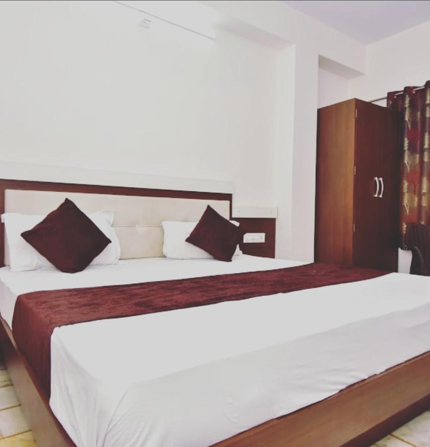 Hotel Vaidehi Udaipur Ngoại thất bức ảnh